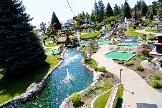 Wonderland Family Fun Center